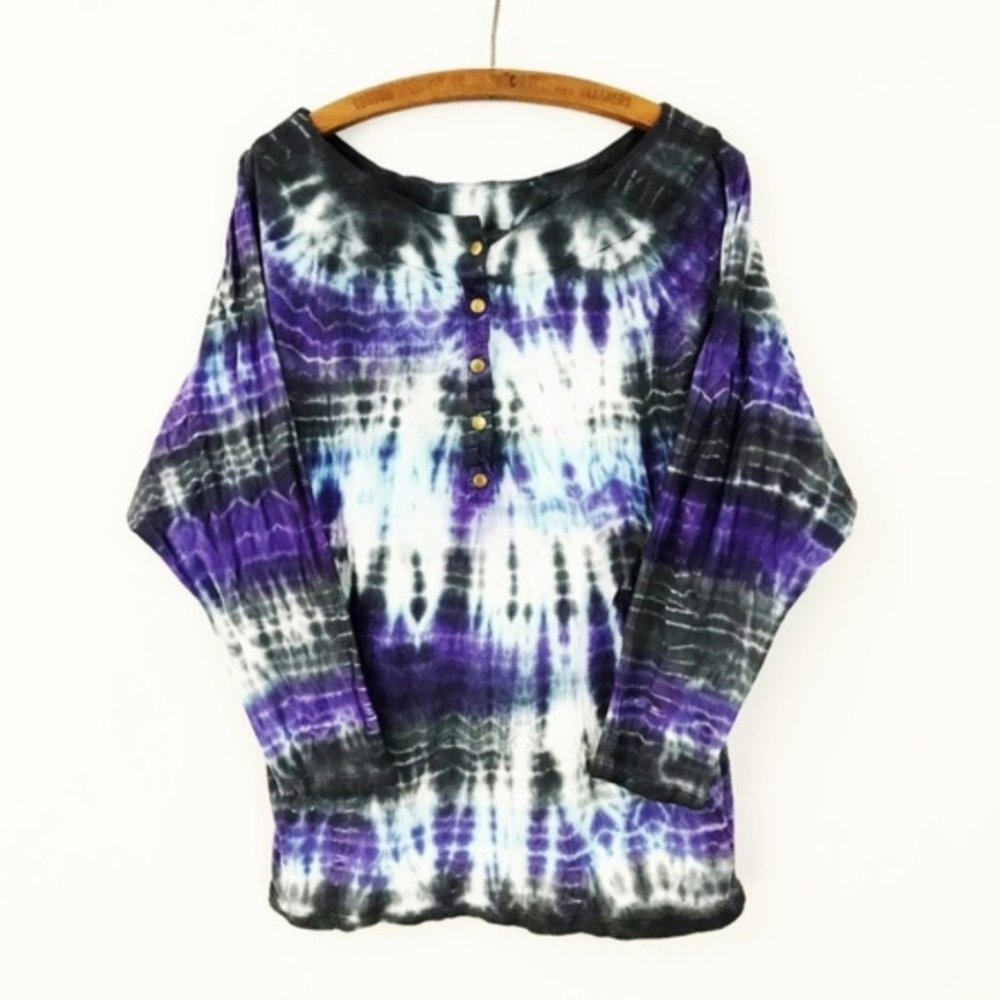 Gypsy 05 Henley Purple Tie Dye Dolman Sleeve Top